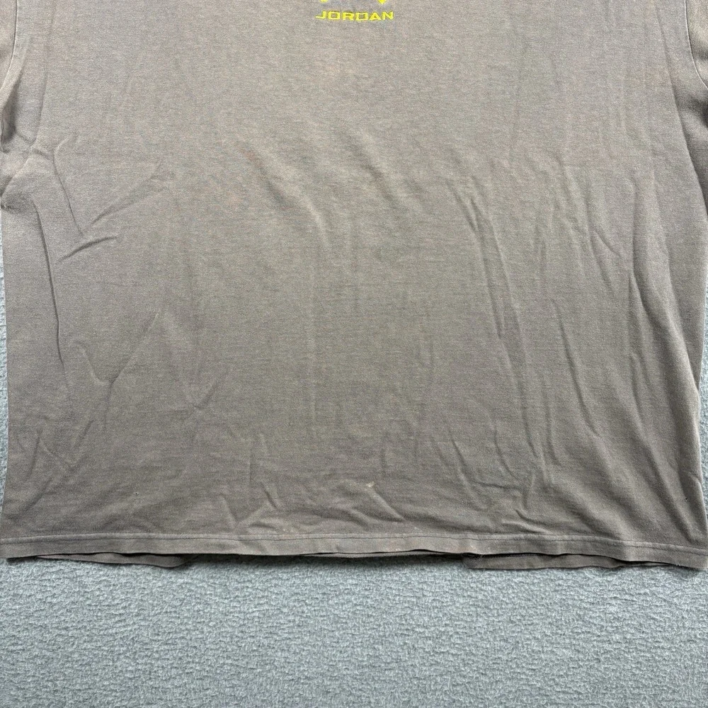 Vintage 90s Y2K Jordan Center Logo Tee XL Gray Yellow Jumpman Embroidered Faded